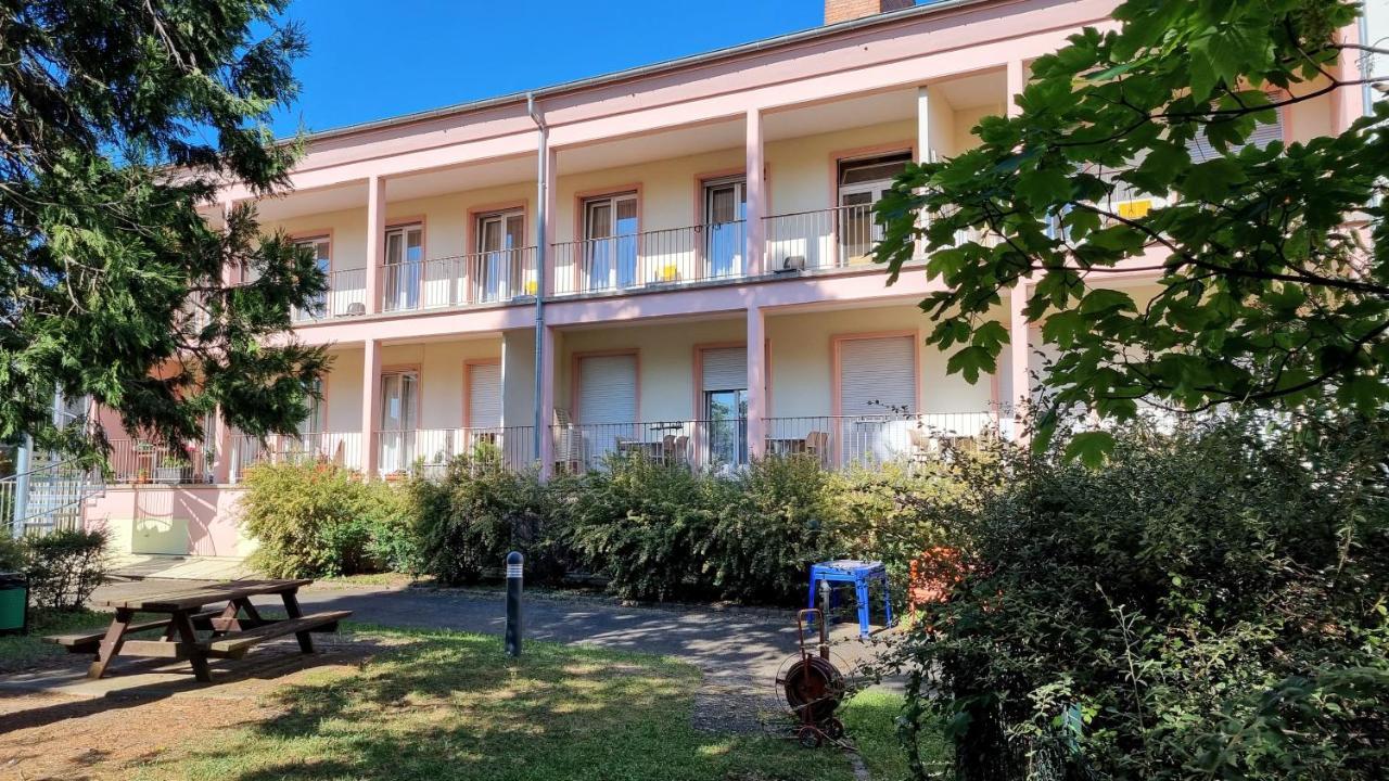 Auberge De Jeunesse Colmar Exterior foto